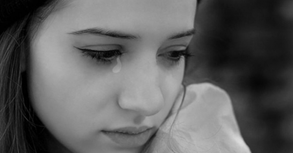 Rüyada Ağlamak ne demek? İslami ve Dini Anlamı - MedyumAlemi.com